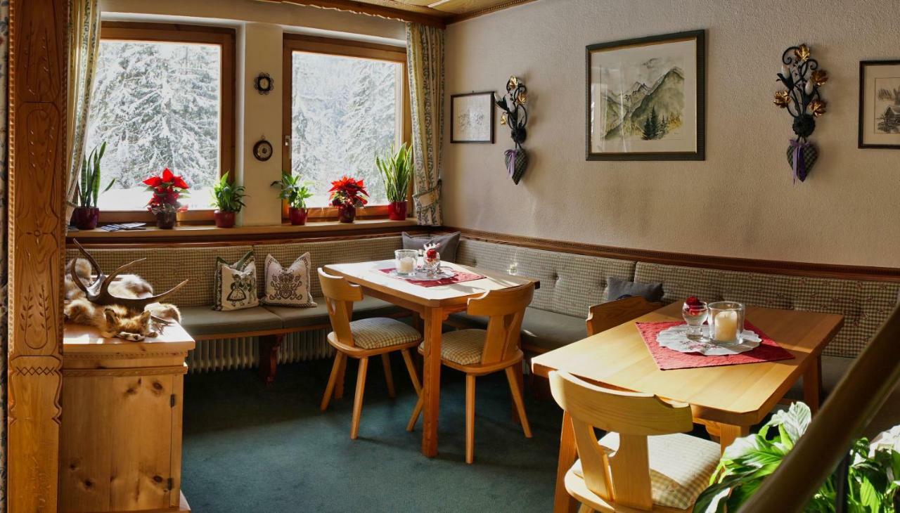 Haus Vasul Hotel St. Anton am Arlberg Exterior foto